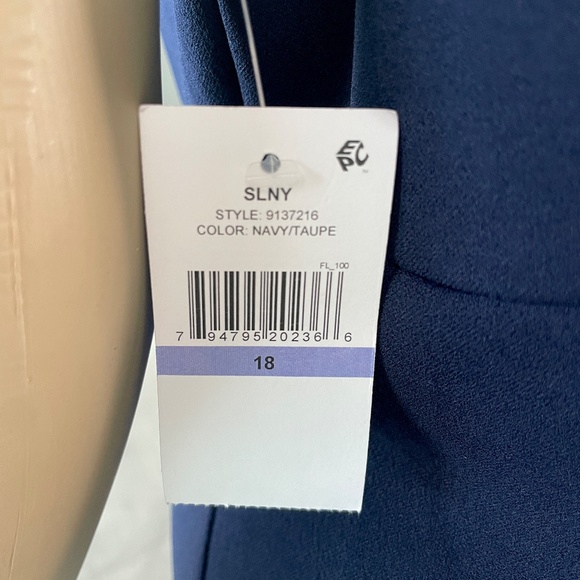 S.L.Fashions Long V-Neck Sleeveless Fit and Flare Dress Sequin with Slit NWT 18 - Picture 14 of 15